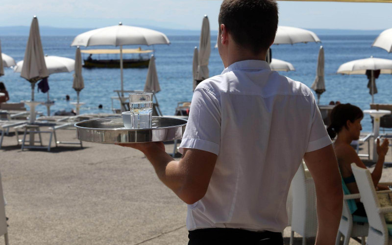 Korona smanjila potražnju za sezoncima iz BiH na jadranskoj obali