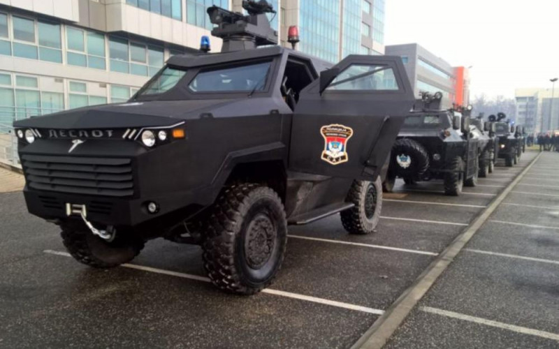 Pucao na policiju i komšiju, u hapšenju učestvovala SAJ i Despot