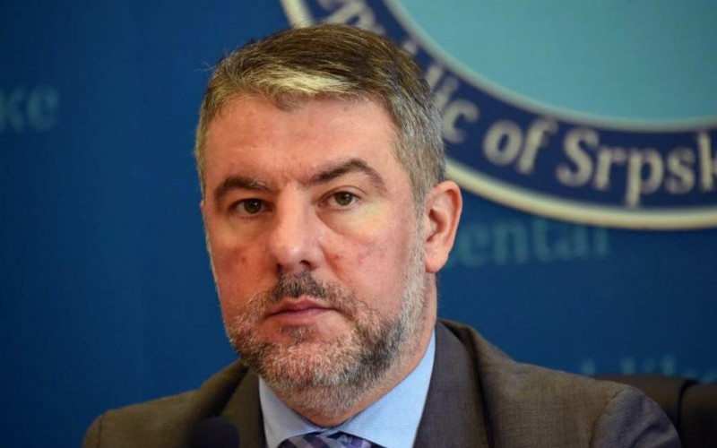 Šeranić: Institut preporučio nošenje maski i na javnim površinama