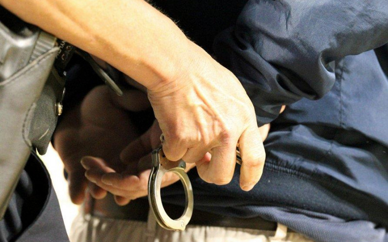 Tri osobe uhapšene na graničnim prelazima