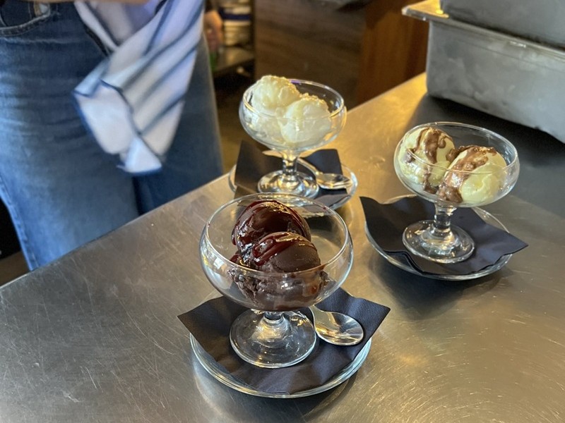 Vrhunski italijanski gelato u kafeteriji ChillOut: Sladoled neodoljivog ukusa i teksture (FOTO)