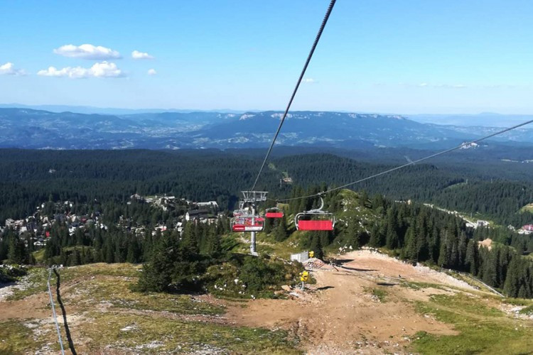 Uslovi i način korišćenja turističkih vaučera u Srpskoj
