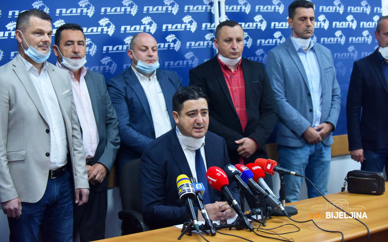 Marković: Ostajemo jedinstveni /FOTO/
