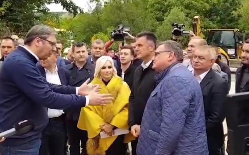 “PA KAKO, BRE” Lider Srbije provjerio znanje iz matematike direktoru Puteva