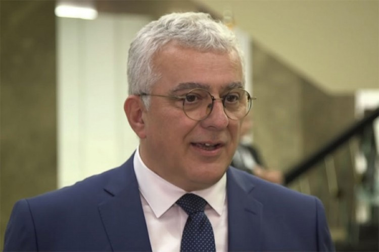 Andriji Mandiću pozlilo u Trebinju, prebacuju ga u Beograd