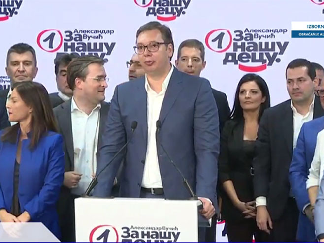 Vučić proglasio pobjedu; Dobili smo više od dva miliona glasova