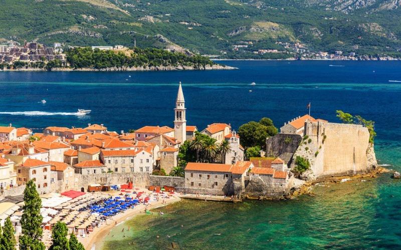 U Budvi 20 puta manje turista