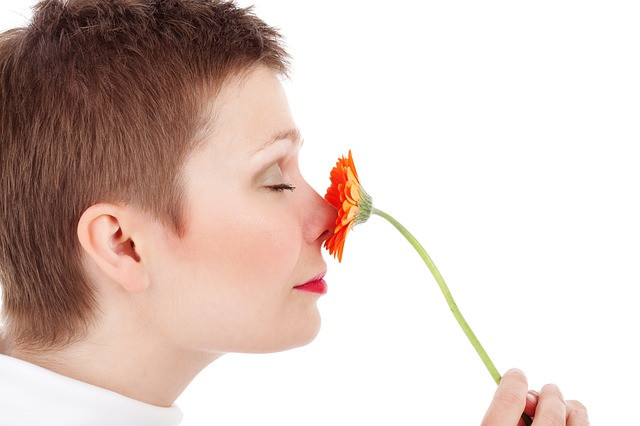 Zbog čega kovid pacijenti ne osjećaju miris: Šta je anosmija?