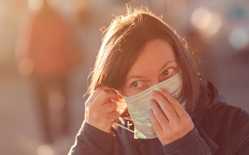 U FBiH obavezno nošenje maski u zatvorenom, ali i na otvorenom ako nema distance