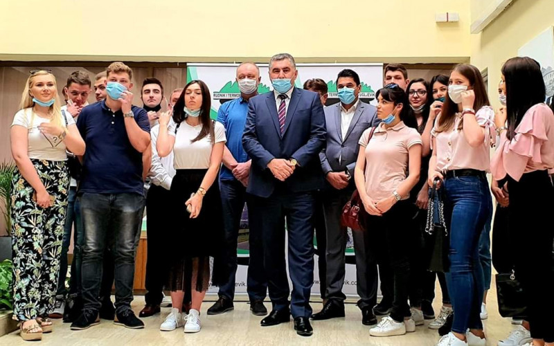 RiTE Ugljevik: Stipendije za 171 studenta