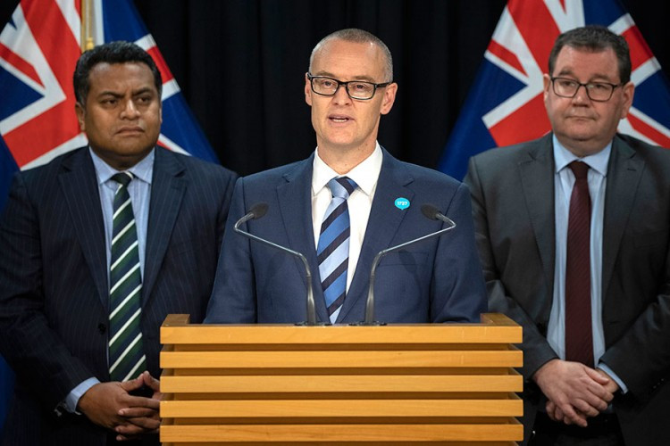 Ministar zdravlja Novog Zelanda nazvao sebe 