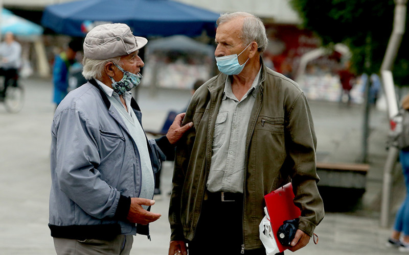 Korona eksplodirala u Srbiji: Stručnjaci tvrde da narednih nedjelja PRIJETI VELIKA OPASNOST