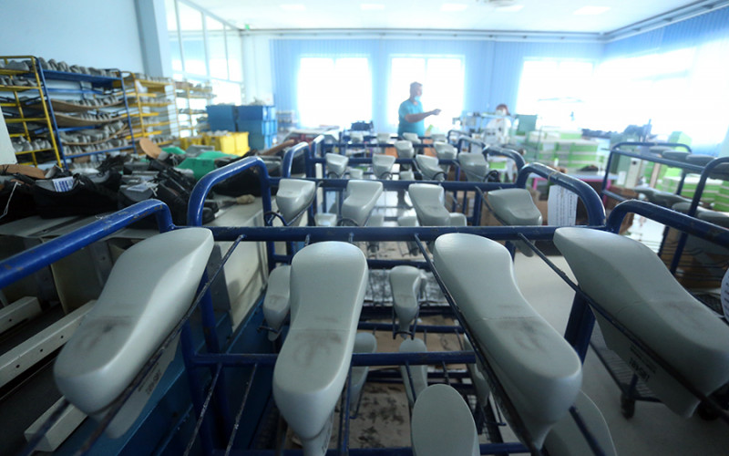 EPIDEMIJA U PREDUZEĆIMA Niko ne vodi evidenciju koliko radnika je zaraženo korona virusom