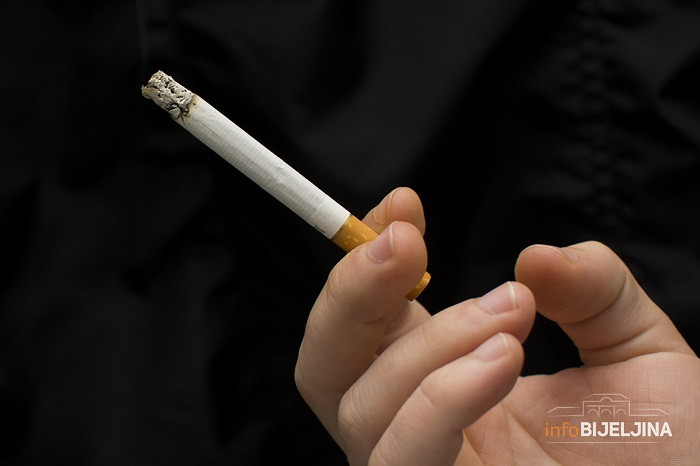 WHO: Pušenje povezano s većim rizikom od težih oblika bolesti kod COVID-19