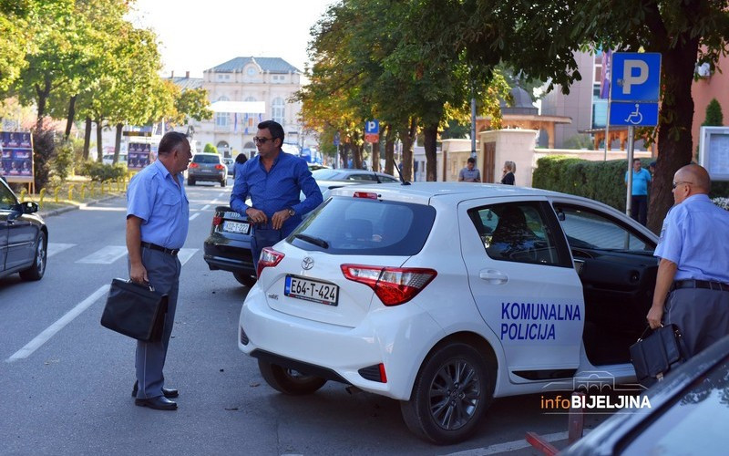 POJAČANA KONTROLA UGOSTITELJA Komunalna policija na terenu, kazne za one koji NE POŠTUJU PRAVILA