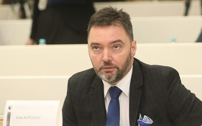 Košarac u Bijeljini sa Mićićem