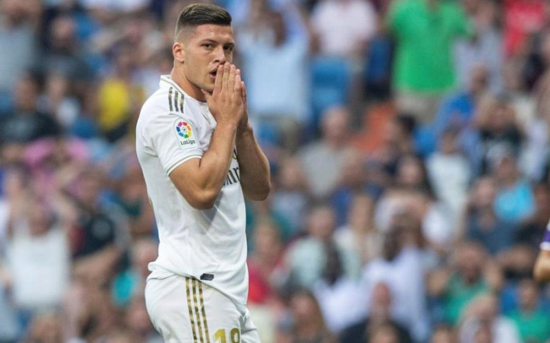 LESTER ŽELI JOVIĆA Englezi spremni da kupe srpskog napadača