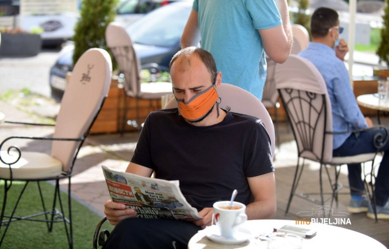 Bijeljina: MASKE od sutra OBAVEZNE i u baštama kafića ako gosti ne drže distancu