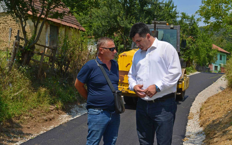 Asfaltiranje 2,5 kilometara lokalnih puteva u Priboju
