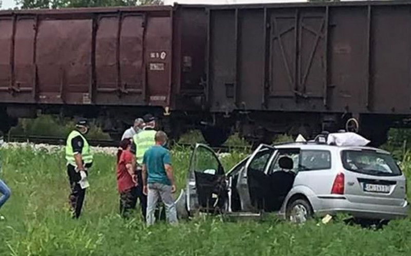“DJECA SU ZAPOMAGALA” Svjedoci o detaljim stravične nesreće kada je voz udario automobil