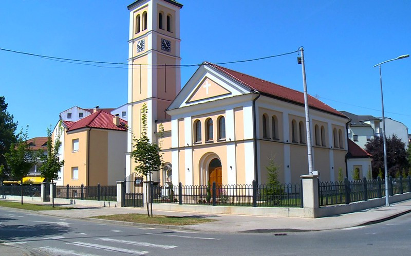 Novo ruho bijeljinske Župne crkve