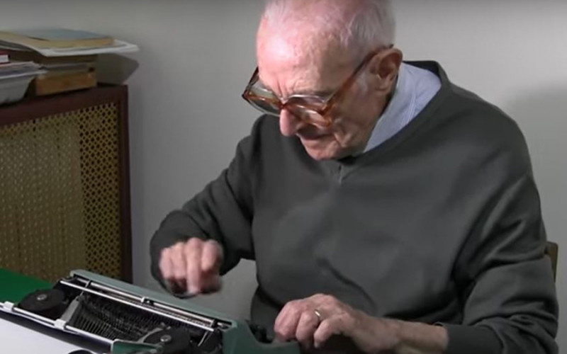 OSTVARIO DJEČAČKI SAN Djedica iz Italije diplomirao u devetoj deceniji života