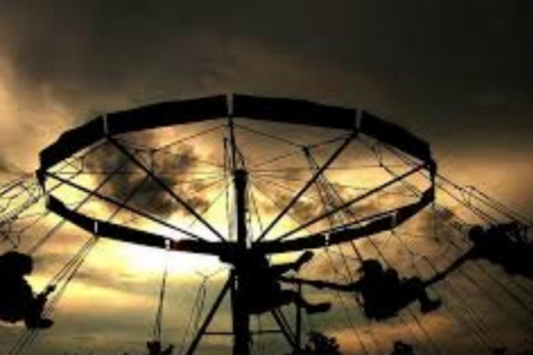 Djevojčica preminula nakon pada s ringišpila