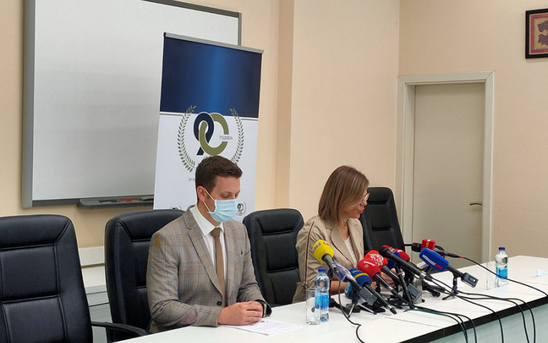 UČENICI PONOVO U KLUPAMA Zeljković: Odlaska u školu će biti, način još nije definisan
