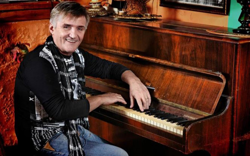 Preminuo Rajko Dujmić, frontmen “Novih fosila”