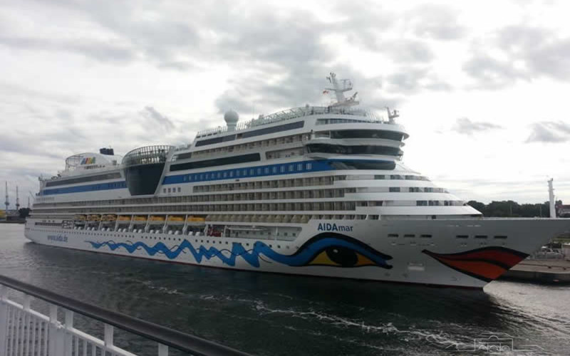 ZA POLA GODINE U HRVATSKE LUKE UPLOVILO SAMO ŠEST STRANIH KRUZERA Broj putnika manji za 99 odsto