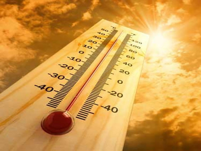 Upozorenje zbog visoke temperature i grmljavine
