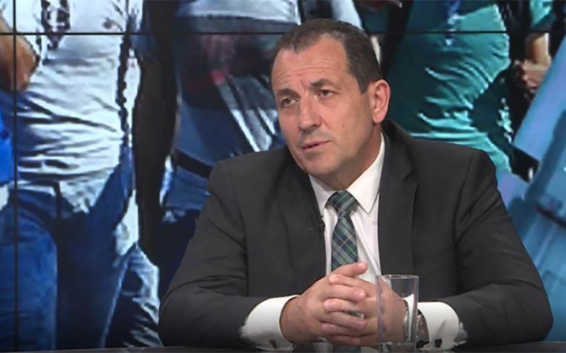 CIKOTIĆ PRIČA JEDNO, SDA RADI DRUGO Šta sadrži plan ministra bezbjednosti za rješavanje migrantske krize