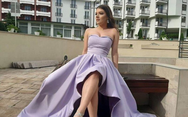 „SPAVAJ ANĐELE“ Školski drugari se EMOTIVNIM VIDEOM oprostili od tragično stradale Dragane