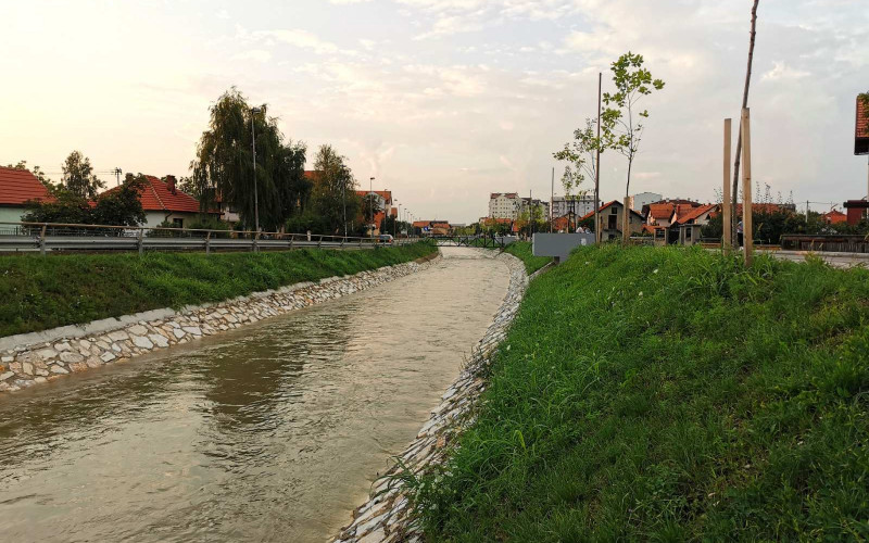 Počelo iscrtavanje murala na galerijama na kanalu Dašnica