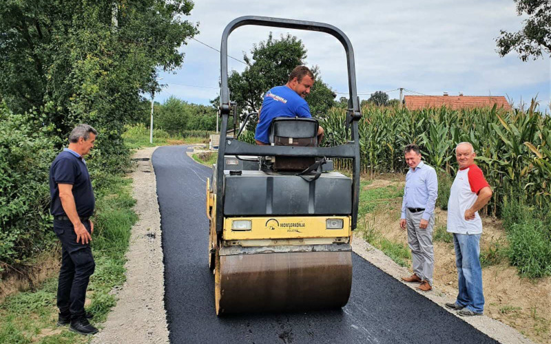 Za asfaltiranje u Ugljevičkoj Obriježi 110.000 KM