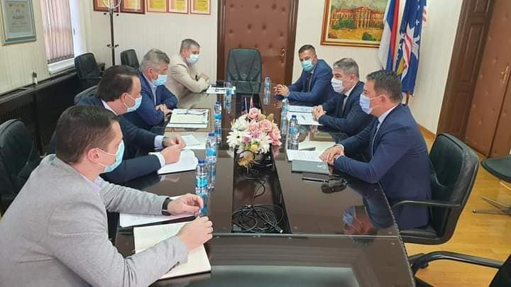 Šeranić u Bijeljini: Učinjeno sve da školska godina protekne u najboljem redu