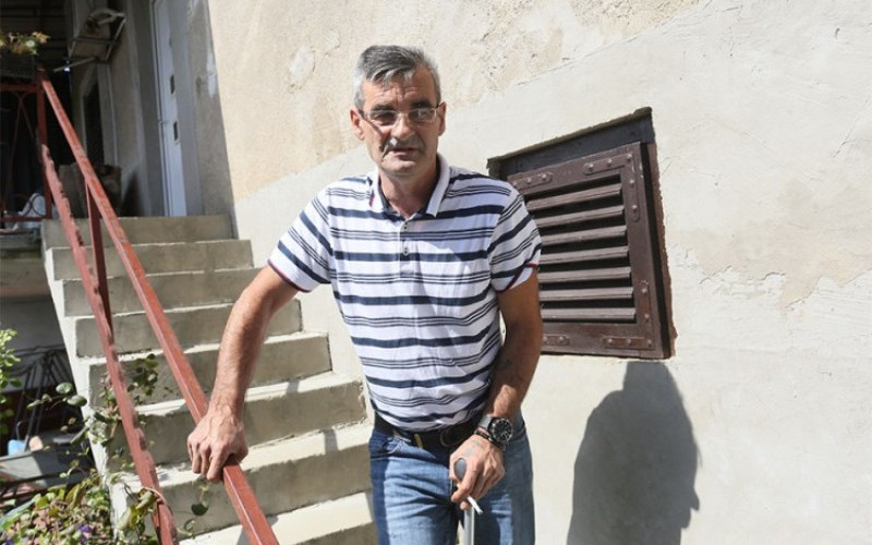 Migranti siju strah u Gradišci: Alžirci ga napali u dvorištu i izgrebali