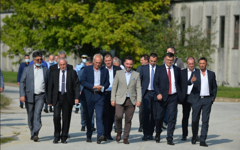 TRB: Tegeltija i Košarac posjetili proizvodne pogone