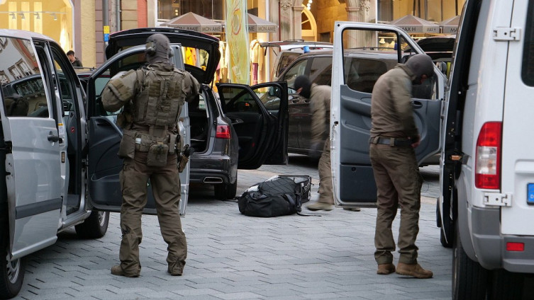 Starac završio u trezoru banke, ne zna se kako je tamo ušao