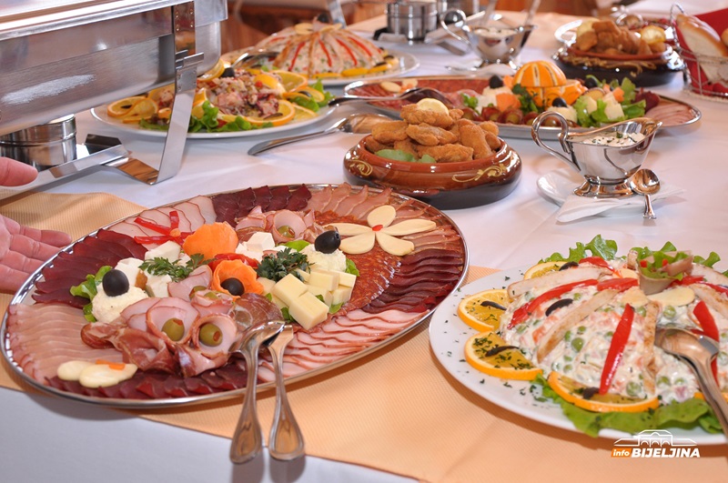 Krsna slava – svetinja ili gozba? Najčešće greške koje pravimo na dan svog svetitelja