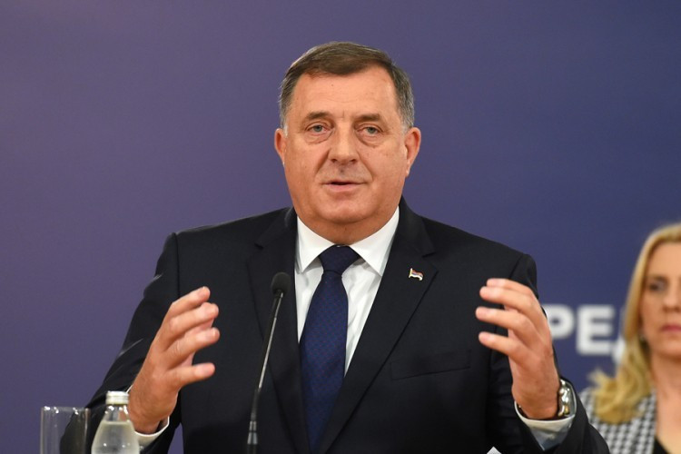 Dodik: Odlaskom Krajišnika, Srpska ostala bez velikog patriote