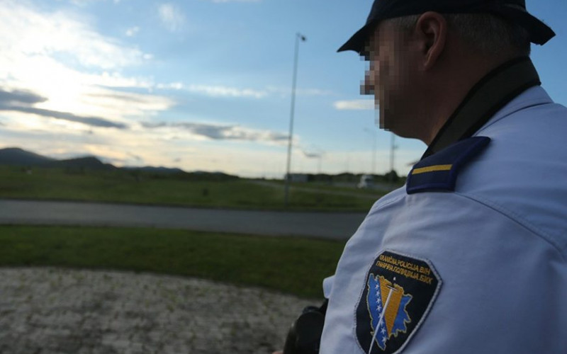 Uhapšene tri osobe za kojima je raspisana potragama