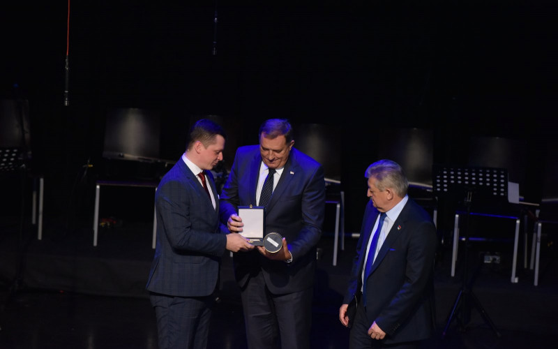 Povelja Dodiku za Dan Grada Bijeljina