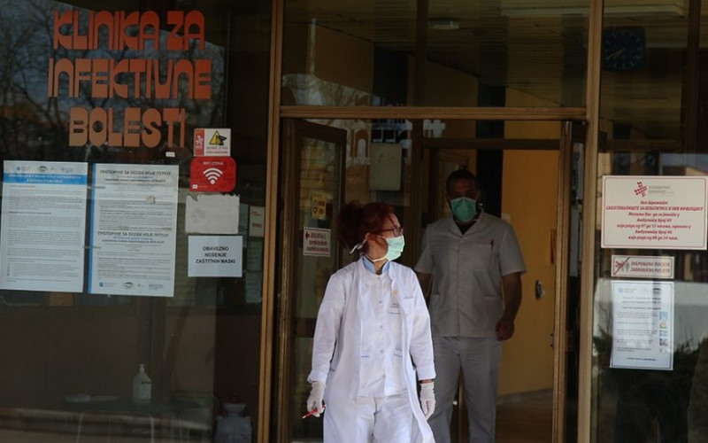 NA RESPIRATORU 18 PACIJENATA U bolnicama u Srpskoj liječi se 171 osoba oboljela od korone