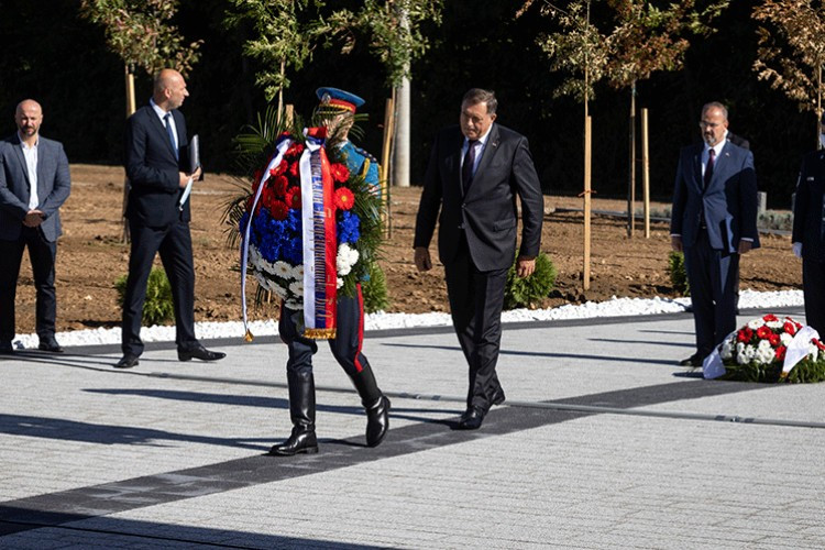 Dodik: Misija