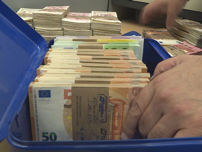 I pored pandemije, banke nisu zabilježile veliki pad štednje