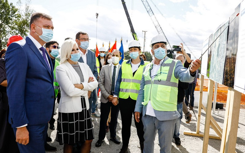 Rača: Region mostovima spaja narode i jača privredu