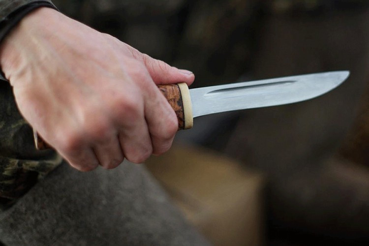 Brčko: Stavio nož pod grlo čovjeku koji ga je nahranio pa ga opljačkao