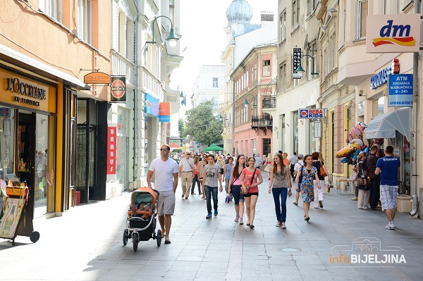 KO ŽIVI U RAZVIJENOM A KO U NERAZVIJENOM MJESTU Vlada RS utvrdila kategorizaciju opština i gradova