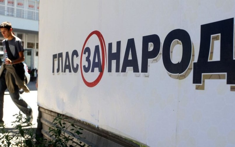 PRERANO STAVILI PLAKATE Kazne od CIK dobili SNSD i Socijaldemokrate BiH